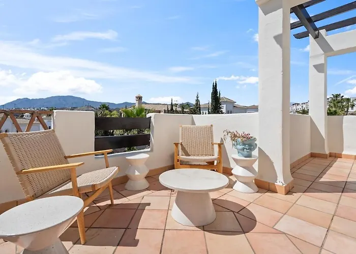 Modern Duplex Penthouse In Gated Complex Rdr487 * Estepona